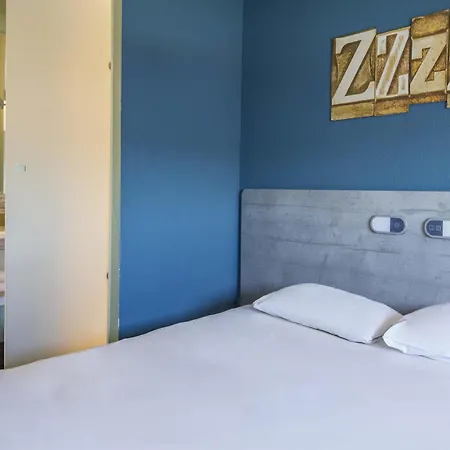 Ibis Budget Porte D'orleans 2* Parigi